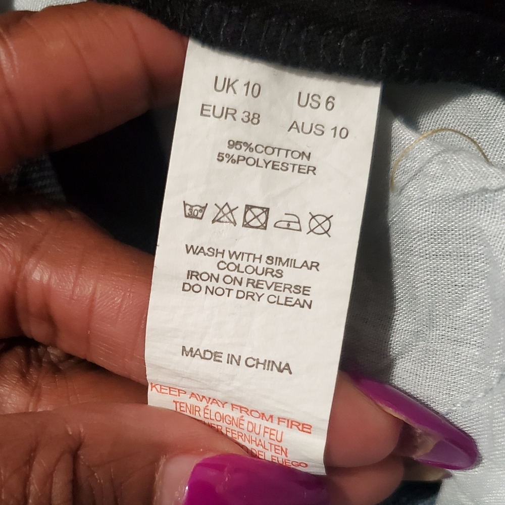 Maternity Mid Wash Split Hem Jean Size 10- NWT - Picture 6 of 6